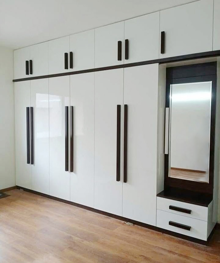Modern Wooden Wardrobe